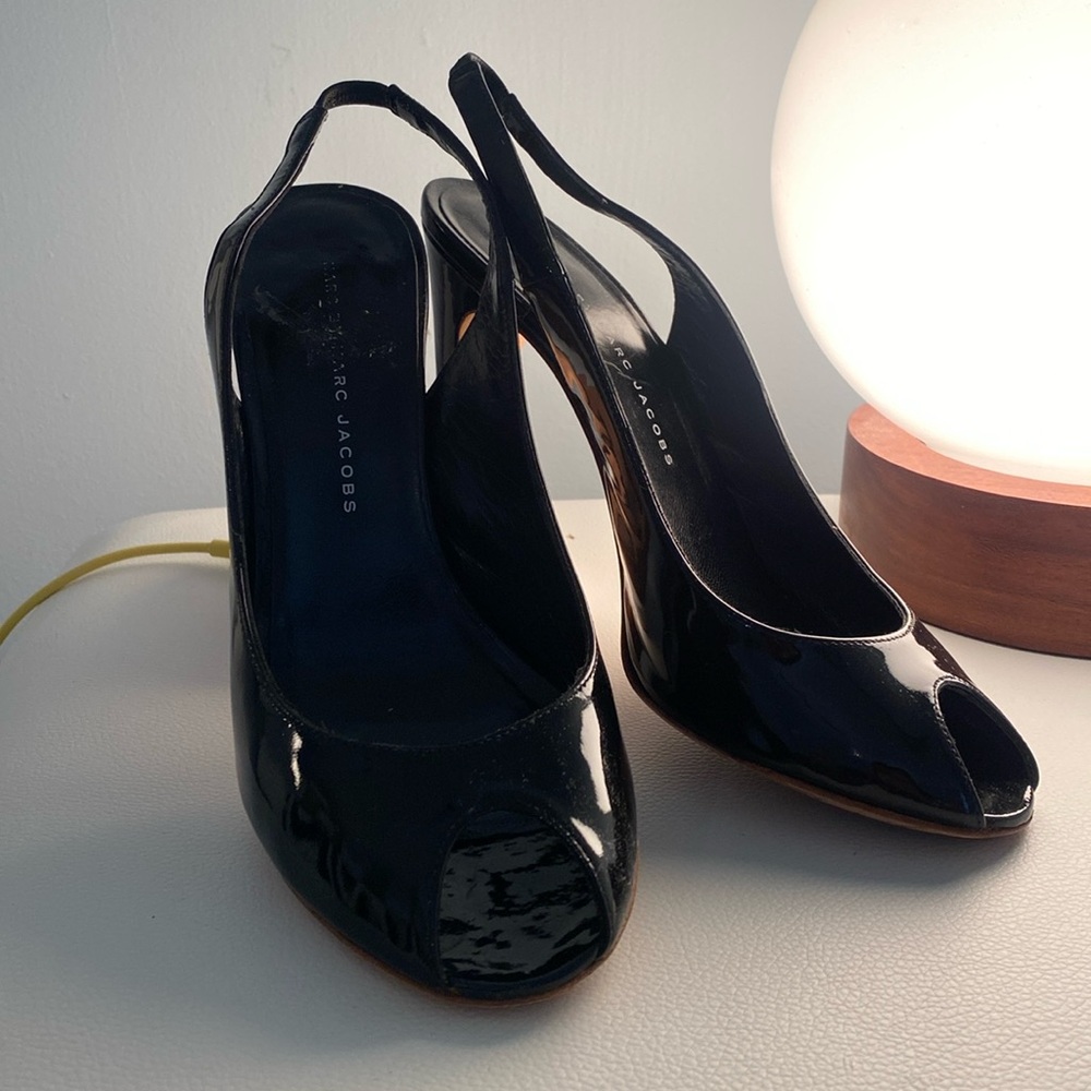 Marc by Marc Jacobs peep toe pumps